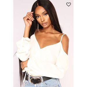 NWT Fashion Nova Cold Shoulder Top